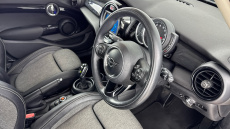 MINI Hatchback 1.5 Cooper II 5dr Auto [Chili Pack] Petrol Hatchback